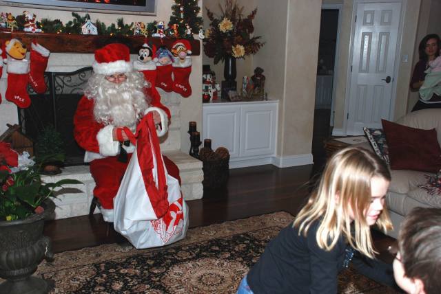 2008/12(Dec)/06(Christmas Eve-Here)/640x480_2008-12-24-15.JPG